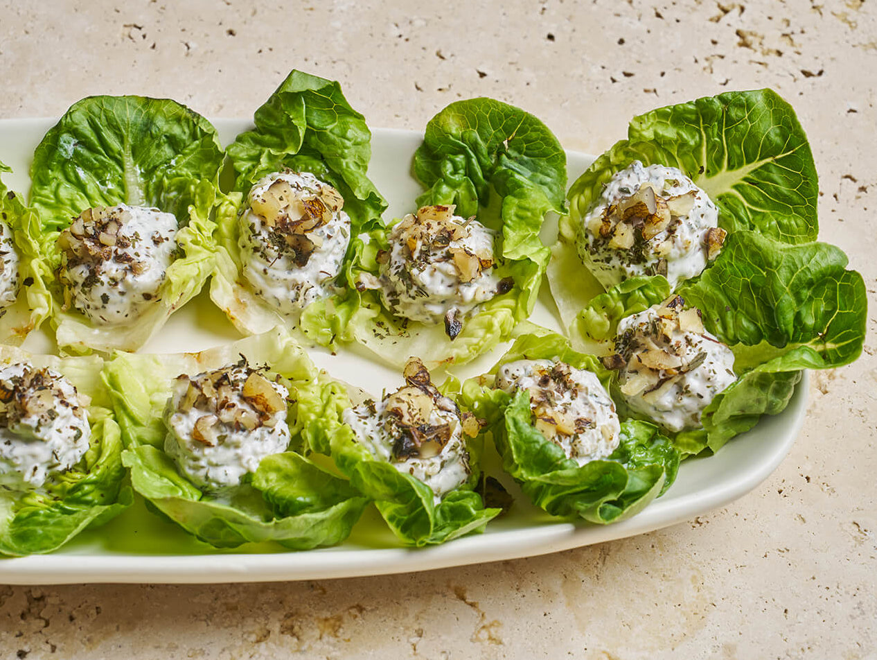 Pièce Keshke - Sucrine, yaourt au boulgour, noix et menthe - Les Cuistots Migrateurs