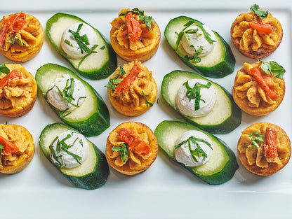 Assortiment de pièces végétariennes - Dahl de lentille corail aux épices, Courgette,crème citronnées et poivrées - Les Cuistots Migrateurs