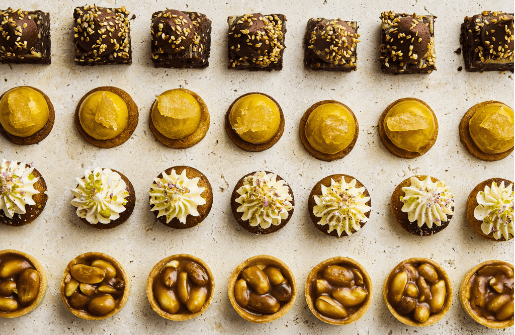 Assortiment de mignardises - Les Cuistots Migrateurs