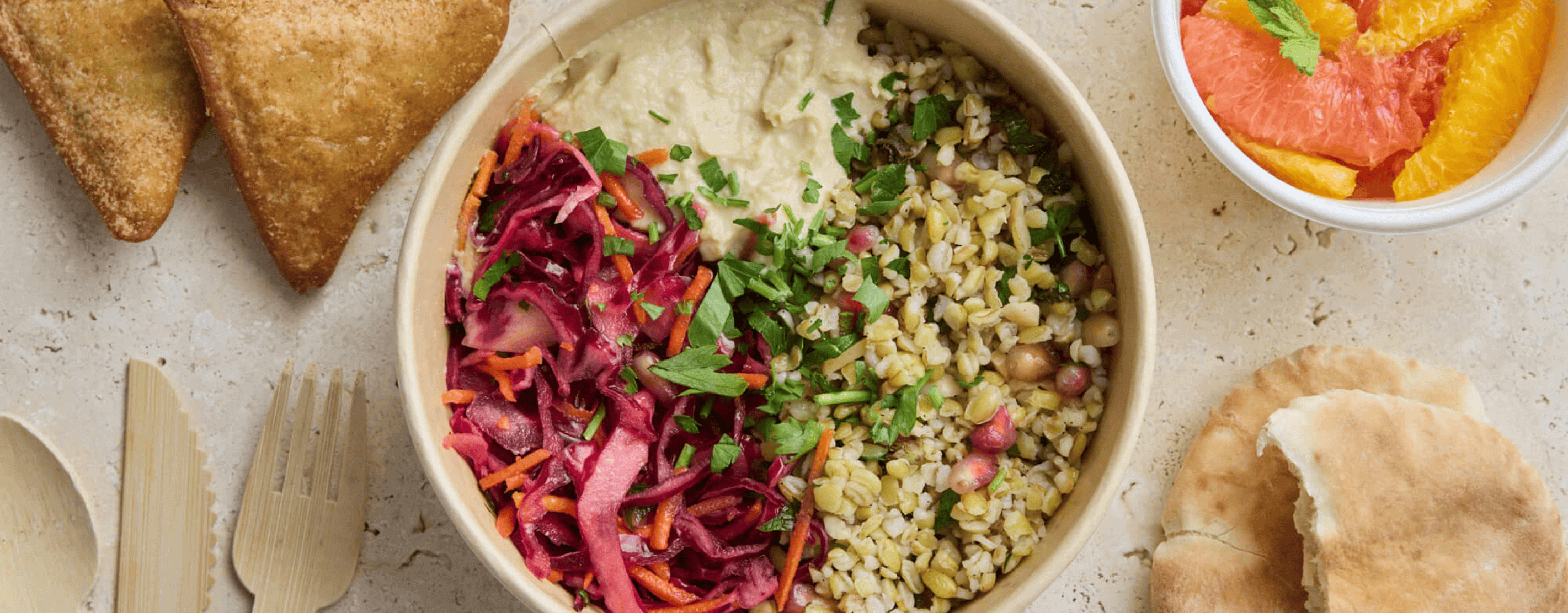 Plateaux-repas et déjeuners simples et pratiques pour vos équipes