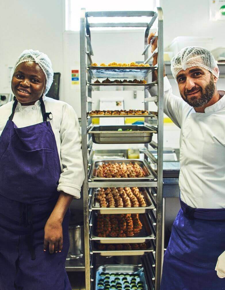 Intégration et valorisation des personnes réfugiées grâce à la cuisine