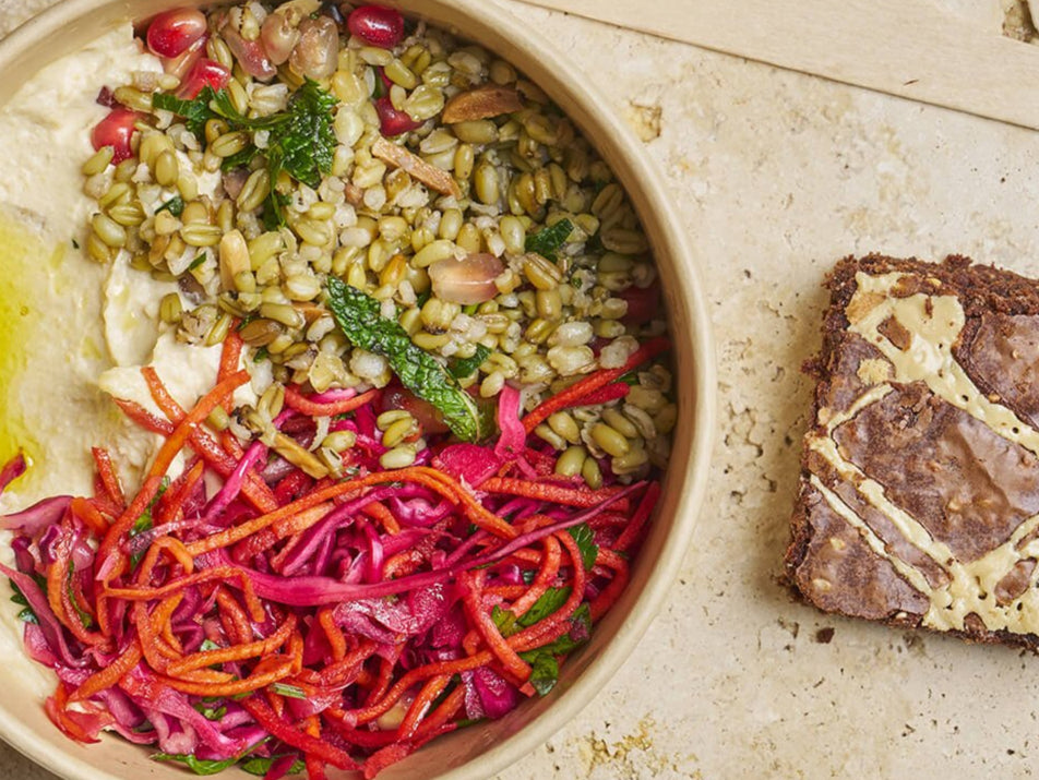 Formule duo Végétarien "Salatet Freekeh" et dessert - Les Cuistots Migrateurs