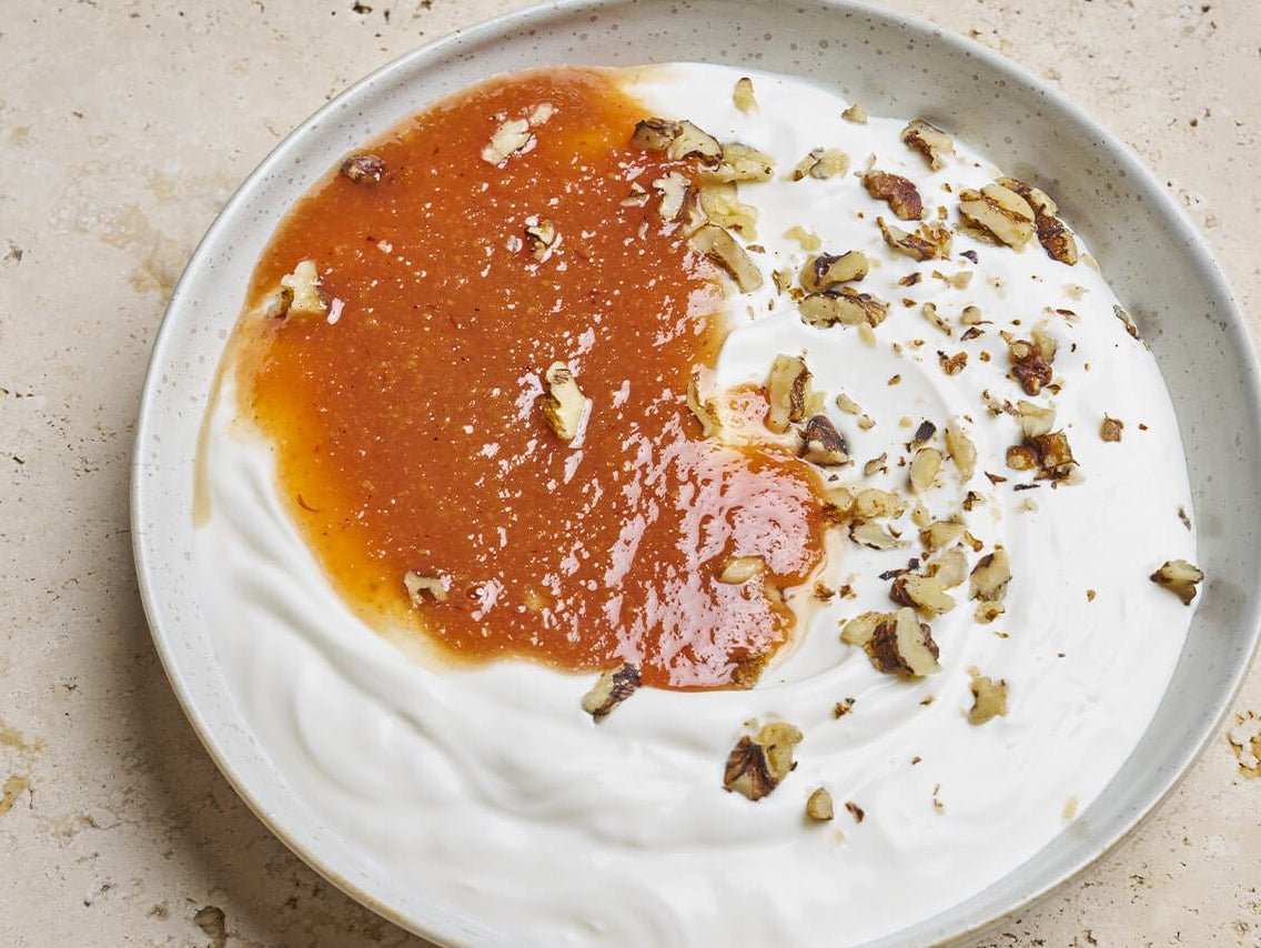 Mast Bah - Yaourt au coulis de coing et éclats de noix - Les Cuistots Migrateurs