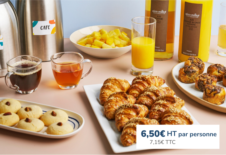 petit dejeuner Les Cuistots Migrateurs Traiteur livraison Paris 