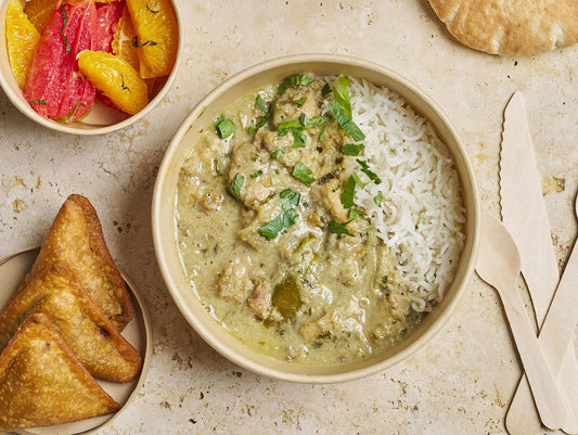 Plateau - repas Poulet "Murghi malaï" - Les Cuistots Migrateurs