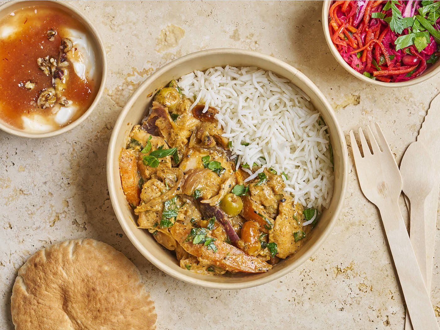 Plateau - repas Poulet "Yassa" - Les Cuistots Migrateurs