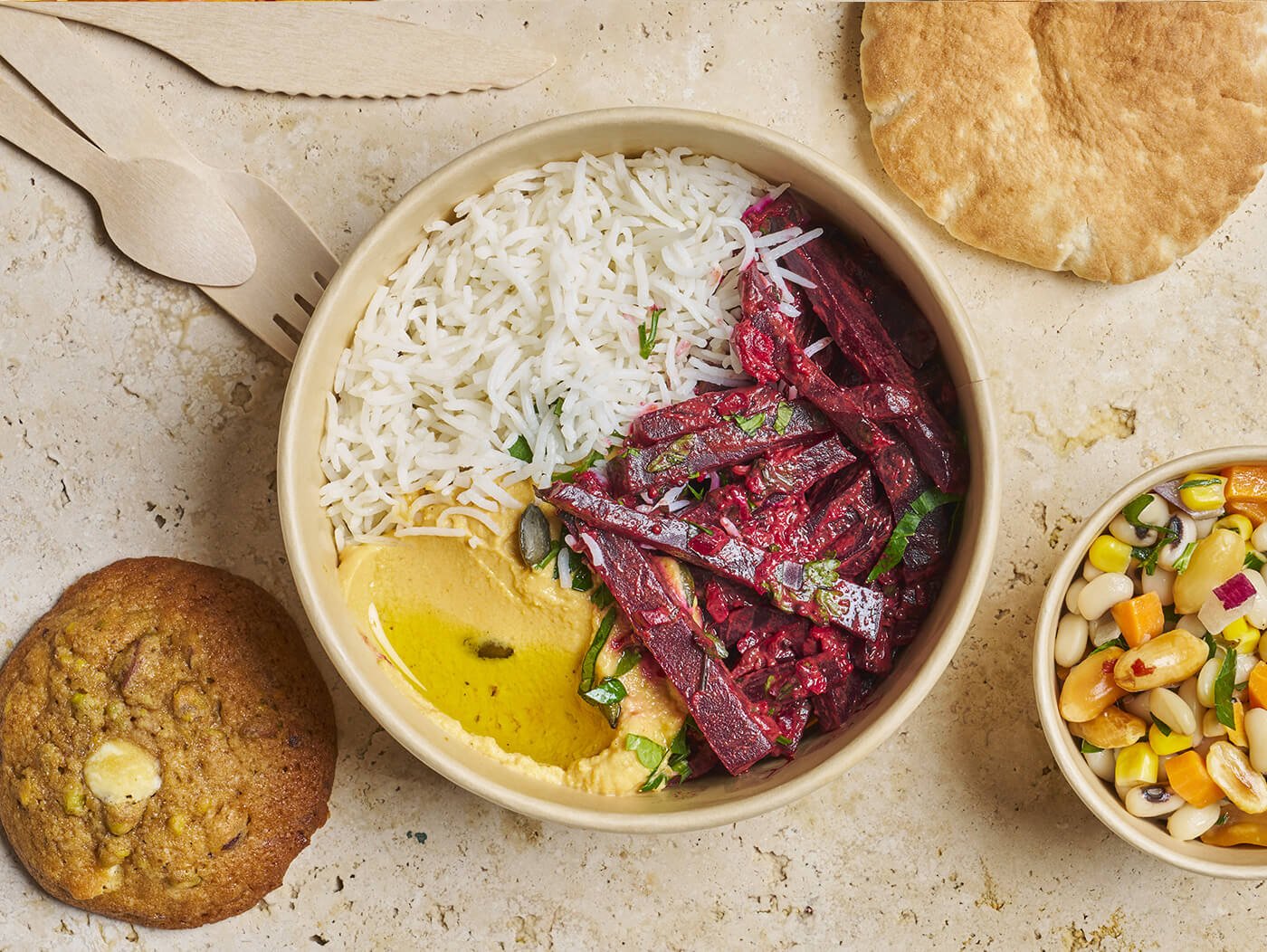 Plateau - repas Végétarien "Beetroot Yaktine" - Les Cuistots Migrateurs