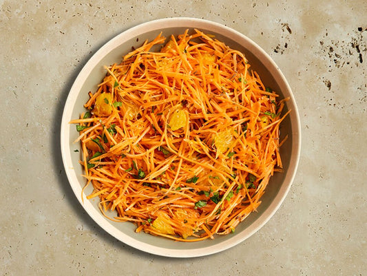 Salade Jzar - Salade de carottes, vinaigrette à l'orange et au cumin - Les Cuistots Migrateurs
